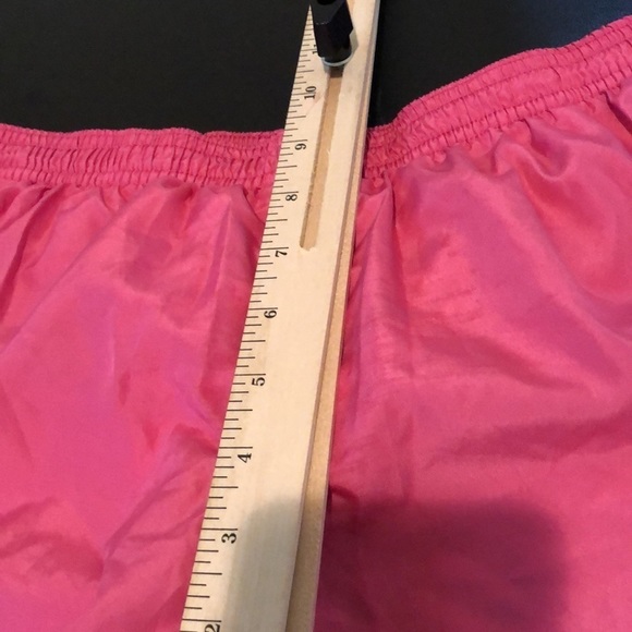 Derek Heart size Small pink athletic shorts with built in liner - Picture 7 of 8